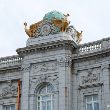 Akasaka Palace (Tokyo), Western and Japanese-inspired decorations on the main building