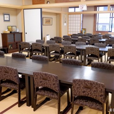 Azabu-Juban (Tokyo), Reception hall at Yumemido Ossuary in Moto-Azabu