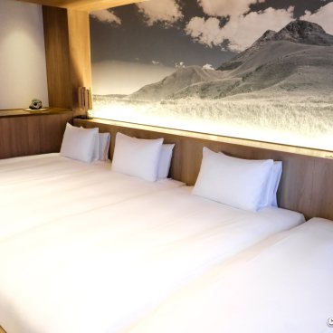 The Royal Park Canvas Fukuoka Nakasu (Kyushu), Futon bedding in a Premium Twin Riverside room for 4 guests