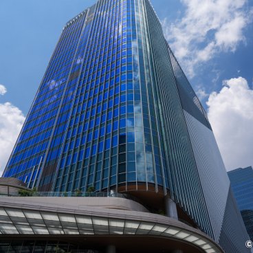 Takanawa Gateway City (Tokyo), View on one of the Linkpillar towers