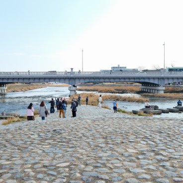 Demachiyanagi Delta (Kyoto), View from the river bank in winter