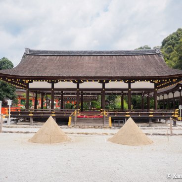 Kyoto, Tatesuna sand cones at Kamigamo shrine
