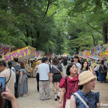 Tadasu no Mori (Kyoto), Yatai food stalls in the forest in summer