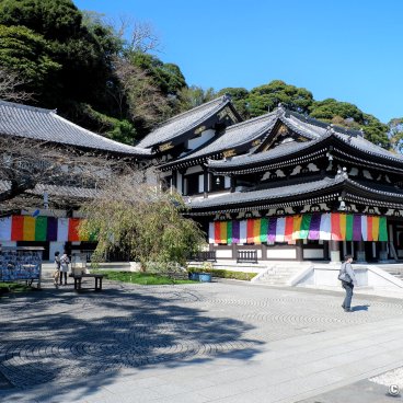 Kamakura, Kannon-do pavilion at Hase-dera temple