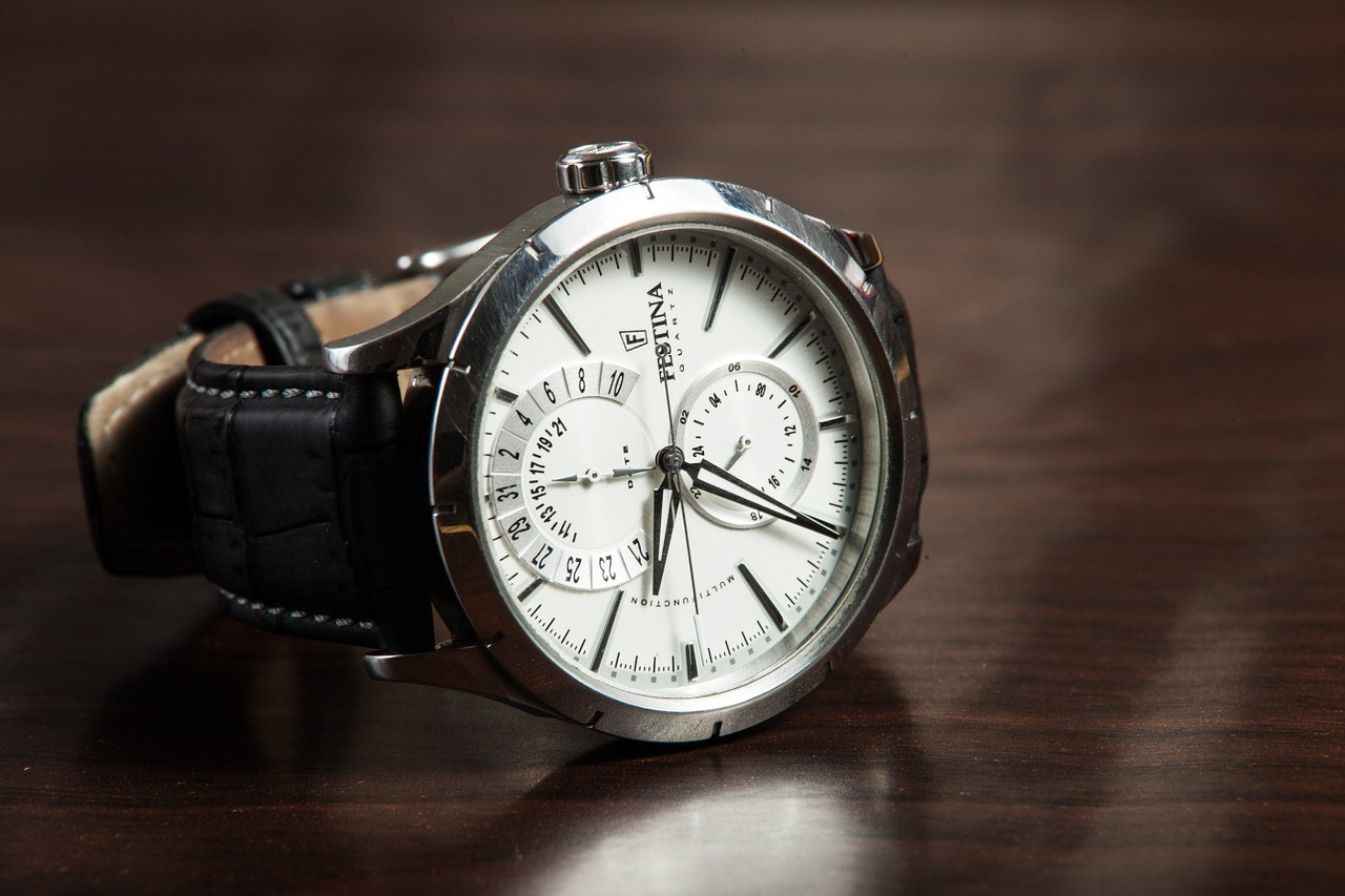 How to tell time in Japanese