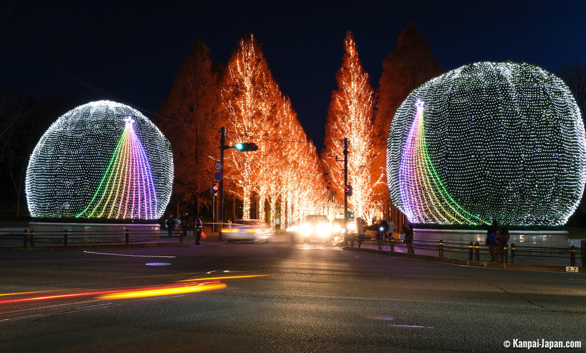 Kyoto During Christmas Time Decorations Nocturnal Lights And Shopping kyoto-during-christmas-time-decorations-nocturnal-lights-and-shopping