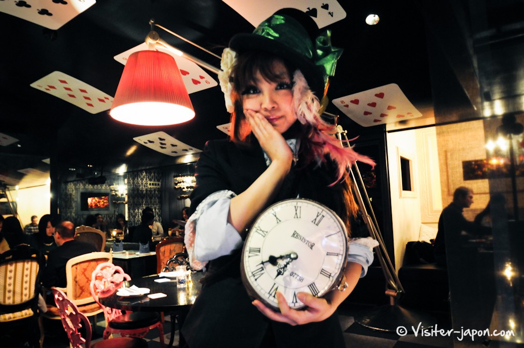 Alice's Fantasy Restaurant The Alice in Wonderland themed cafe in Ginza