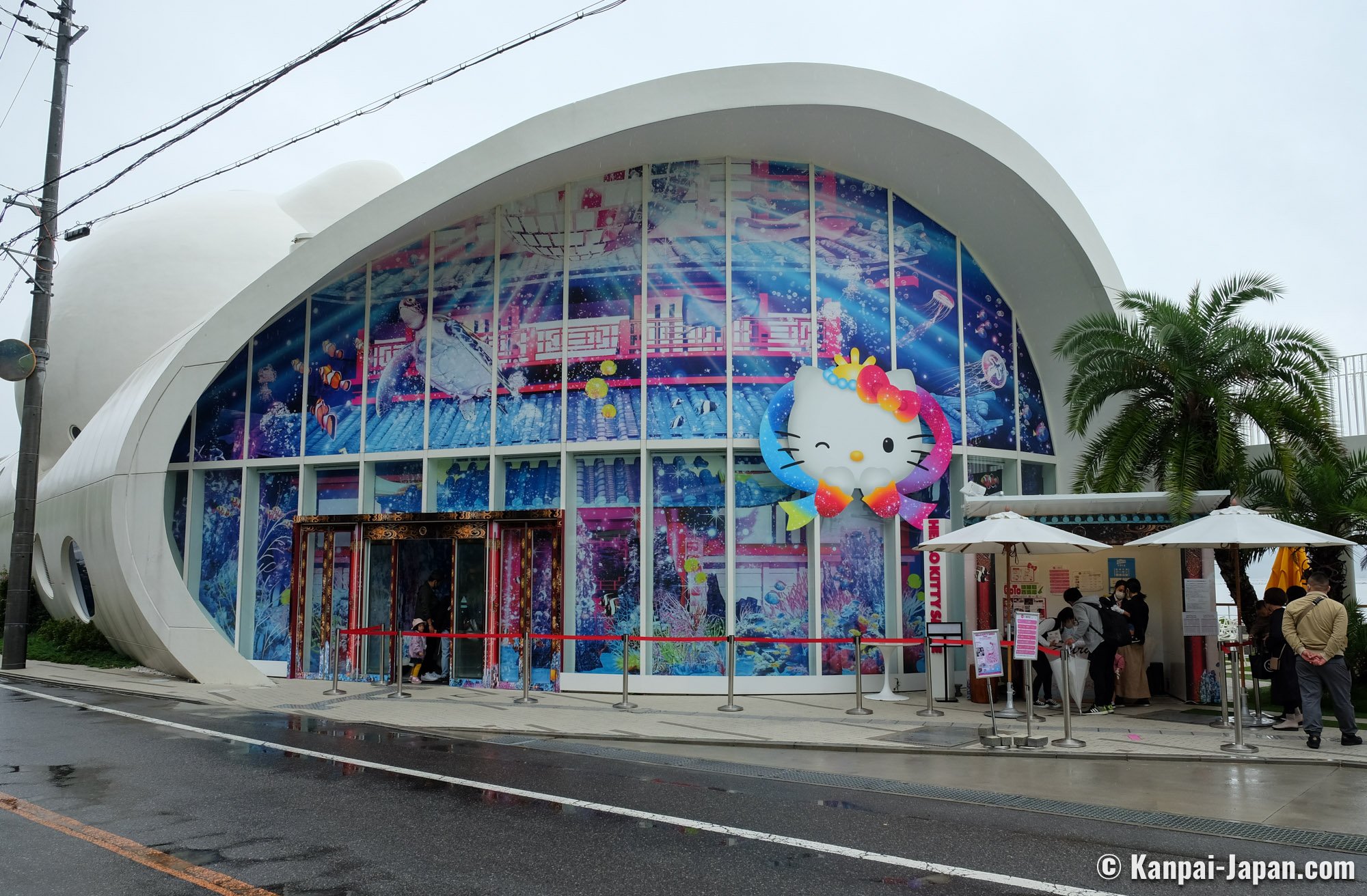 Hello Kitty Smile - Hello Kitty's Marvelous Sea World in Awaji