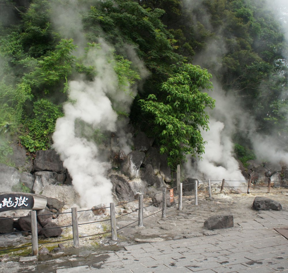 Jigoku Meguri in Beppu, Kamado-jigoku