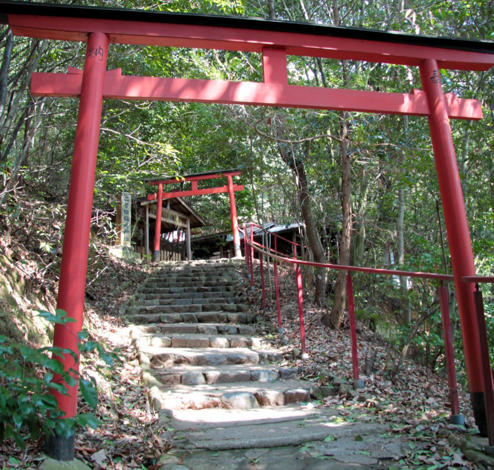 Kamigamo-jinja (Kyoto), Romon Gate