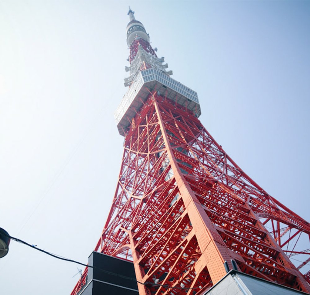 Tokyo Tower, Night view of the illuminated tower