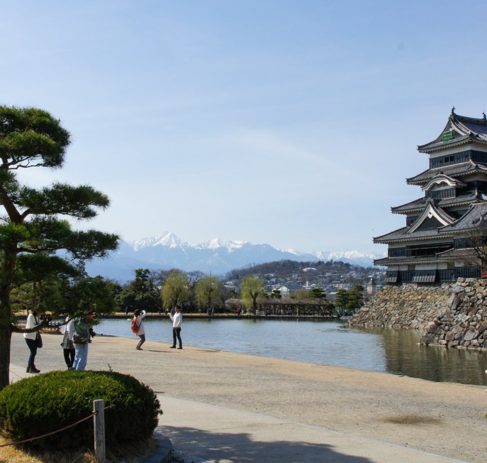 Matsumoto Castle, View on the black keep and the moat Matsumoto Castle, View on the black keep and the moat
