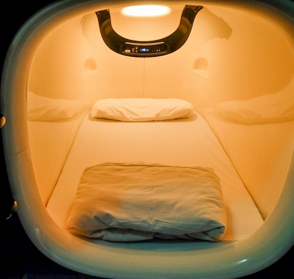 Capsule Hotel, Inside view of a capsule