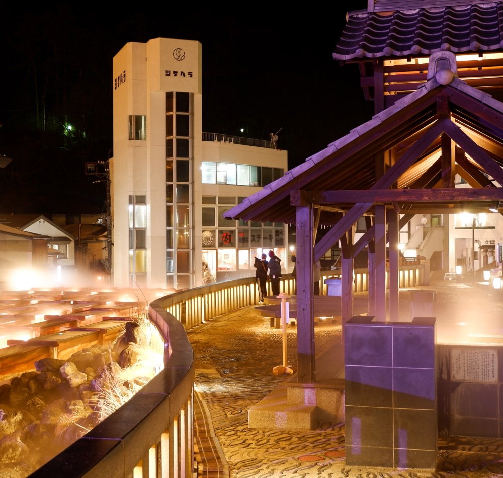 Kusatsu Onsen, Yubatake Hot water field