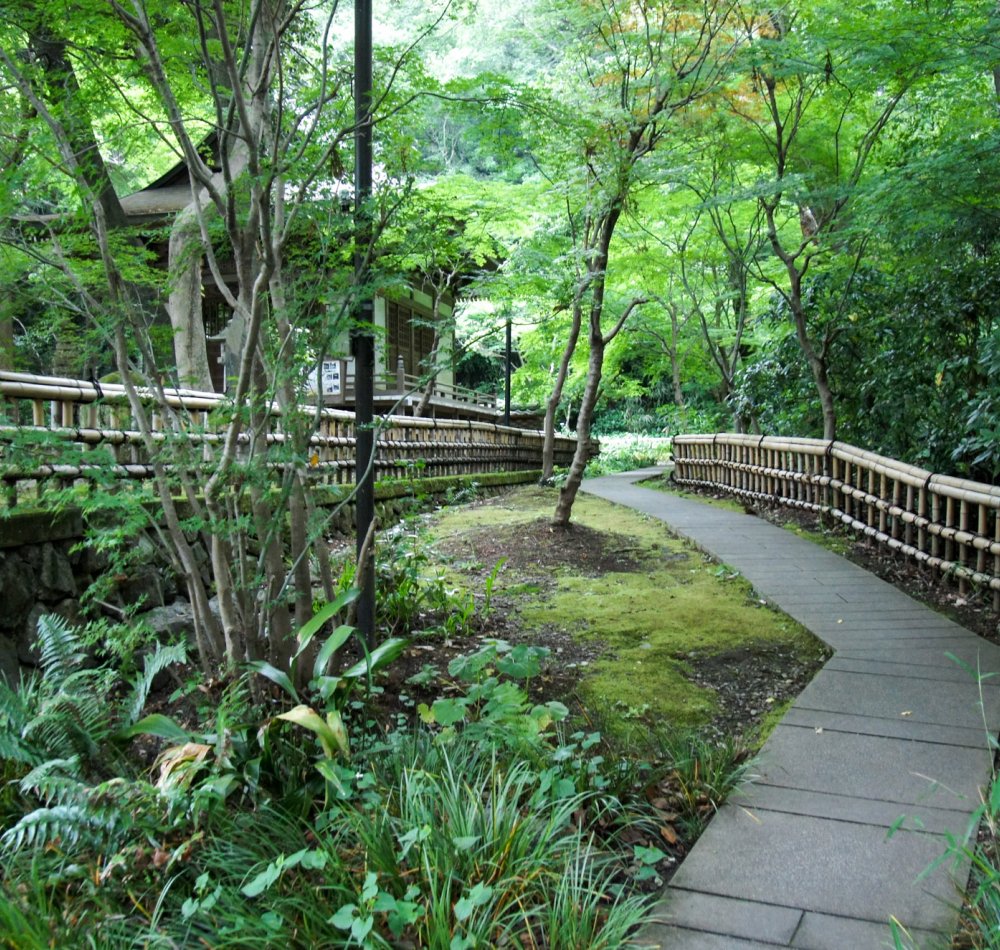 Chofu, Jindai-ji Honden 