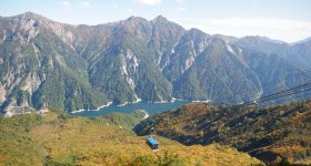 Tateyama Ropeway between Daikanbo and Kurobedaira