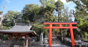Yoshida-jinja (Kyoto), Great torii gate at the entrance of the shrine