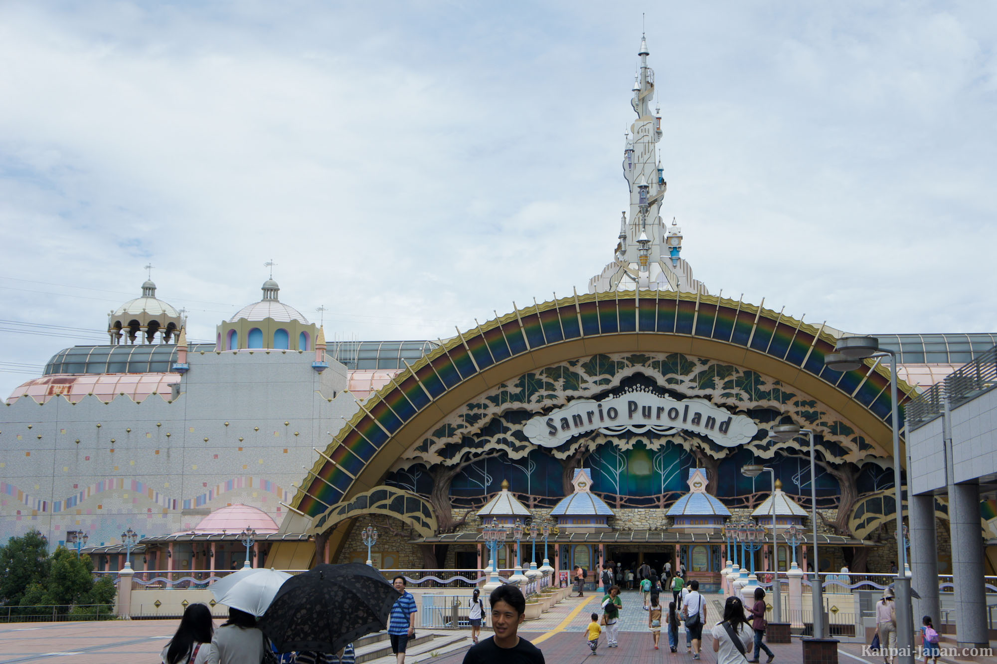 Sanrio Puroland  Tokyo japan travel, Japan tourism, Hello kitty pictures